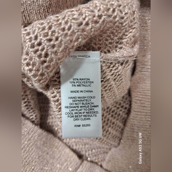 Express Knit Sweater XS Tan Batwing Sleeve Excellent Condition - Picture 4 of 5